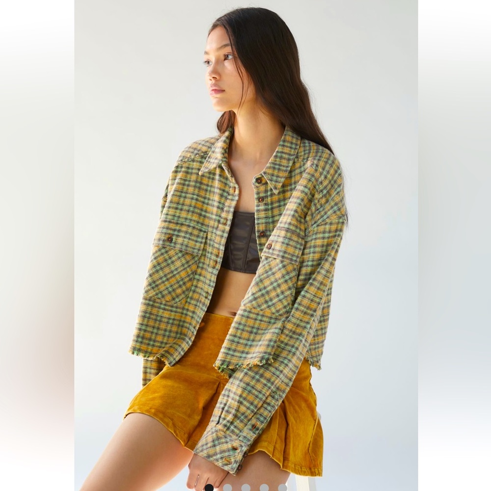 🌺Anthropologie x BDG Joey Flannel Cropped Button-Down Shirt🌸🌺
